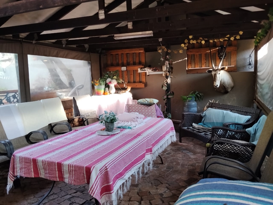 To Let 3 Bedroom Property for Rent in Cashan North West